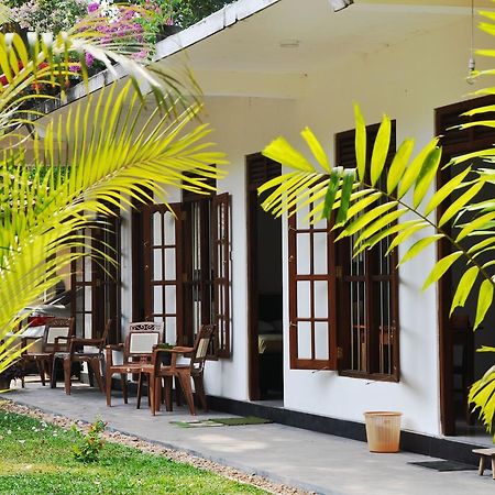 Medawatta Villa ミリッサ エクステリア 写真