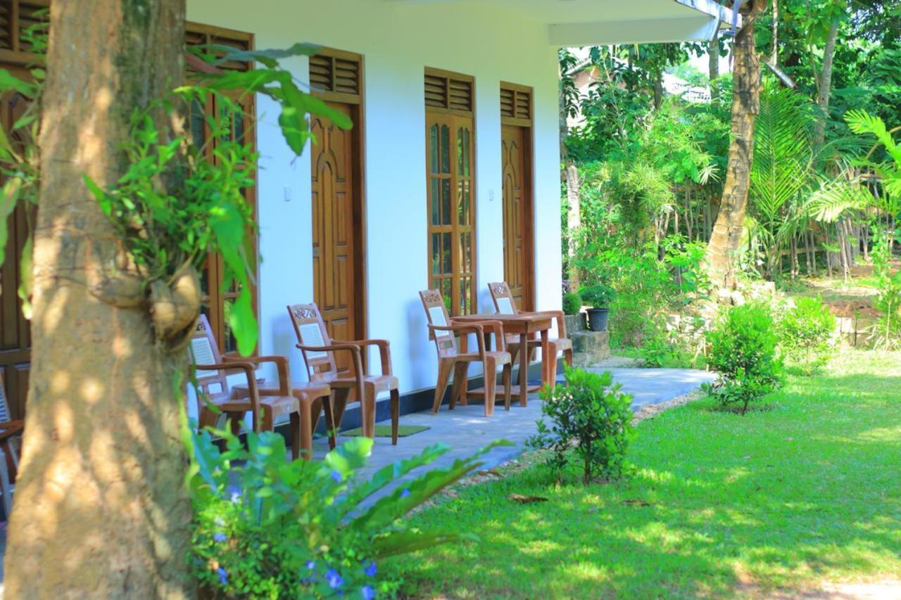 Medawatta Villa ミリッサ エクステリア 写真