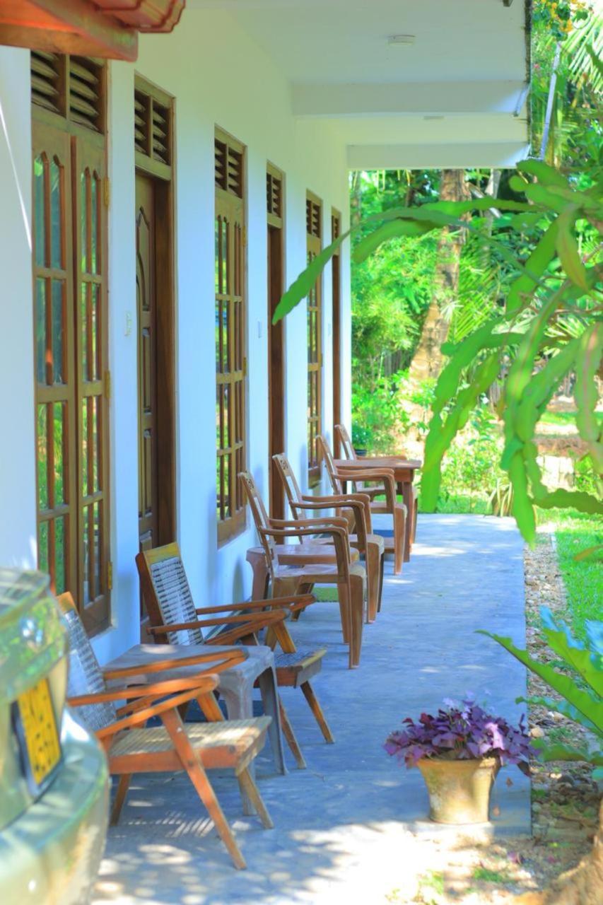 Medawatta Villa ミリッサ エクステリア 写真