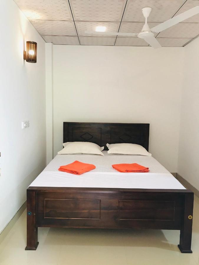 Medawatta Villa ミリッサ エクステリア 写真